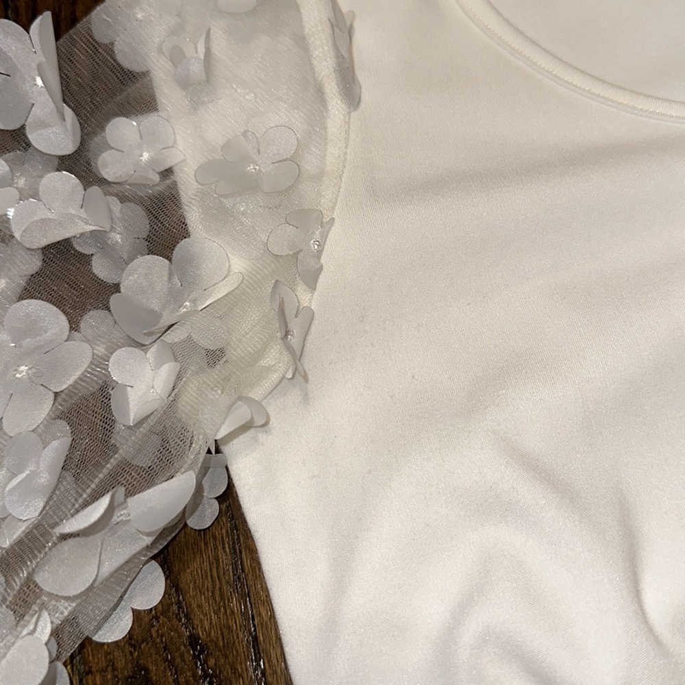 White Flower Appliqué Ballon Sleeve Mini Fitted Stretchy Maternity Dress Small - Picture 10 of 12